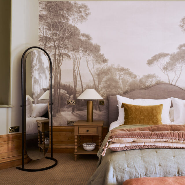 Stay Longer Offer: 3 Nights For the Price of 2